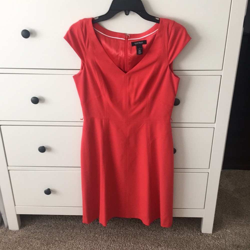 White House Black Market dress with belt, size 4